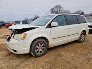 Chrysler Town & Country 3.8L 6 2010