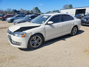 Volkswagen Passat 1.8L 4 2015