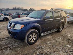 Nissan Pathfinder 4.0L 6 2010