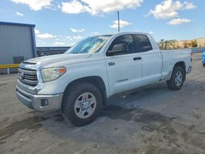Toyota Tundra 5.7L 8 2015