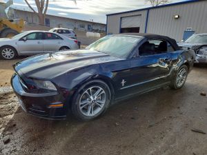 Ford Mustang 3.7L 6 2014
