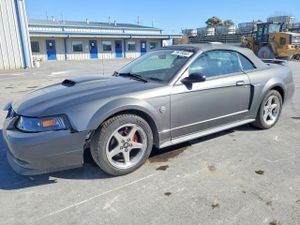 Ford Mustang 4.6L 8 2004
