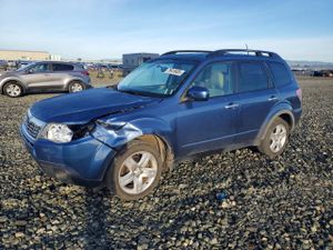 Subaru Forester 2.5L 4 2010