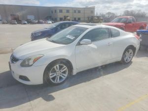 Nissan Altima 2.5L 4 2010