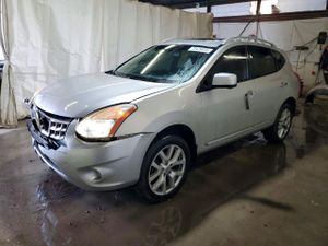 Nissan Rogue 2.5L 4 2012