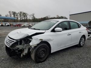 Nissan Sentra S 1.8L 4 2015