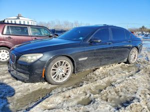BMW 7 Series 4.4L 8 2013