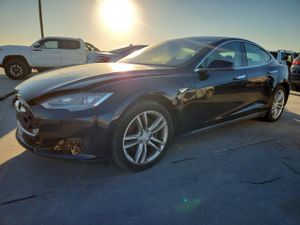 Tesla Model S 2013
