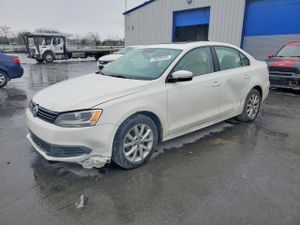 Volkswagen Jetta 2.5L 5 2013