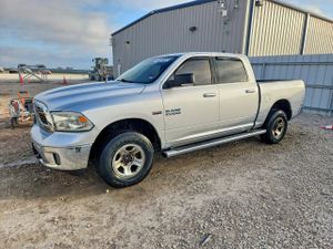 RAM 1500 5.7L 8 2015