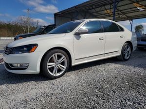 Volkswagen Passat 2.0L 4 2014