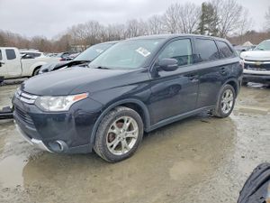 Mitsubishi Outlander 2.4L 4 2015