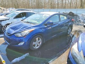 Hyundai Elantra 1.8L 4 2013