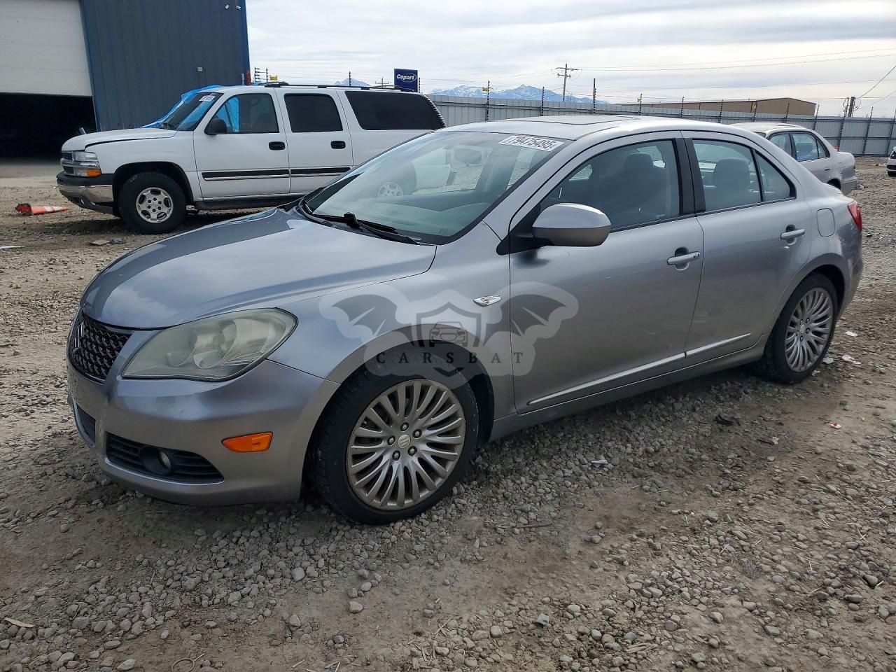 Suzuki Kizashi 2.4L 4 2010