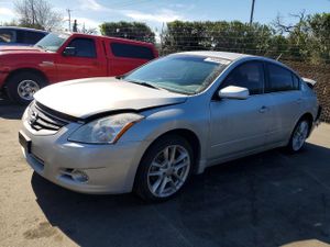 Nissan Altima 2.5L 4 2010