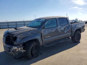 Toyota Tacoma 4.0L 6 2011