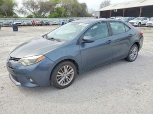 Toyota Corolla 1.8L 4 2015
