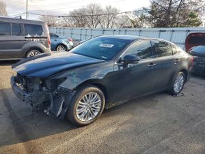 Lexus ES 3.5L 6 2013
