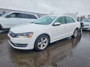 Volkswagen Passat 2.5L 5 2012