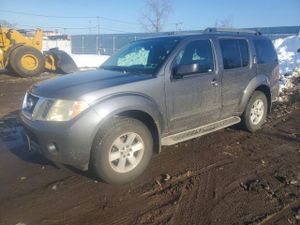 Nissan Pathfinder 4.0L 6 2011