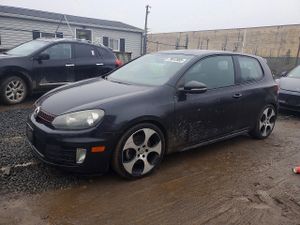 Volkswagen Golf 2.0L 4 2013