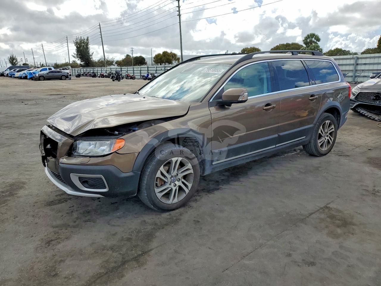 Volvo XC70 3.2L 6 2013