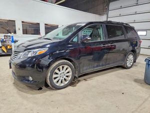 Toyota Sienna 3.5L 6 2015