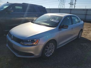 Volkswagen Jetta 2.0L 4 2014