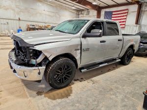 RAM 1500 5.7L 8 2014