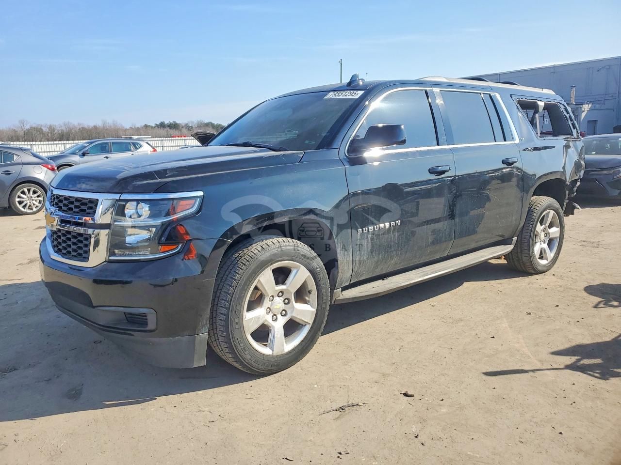 Chevrolet Suburban 5.3L 8 2015
