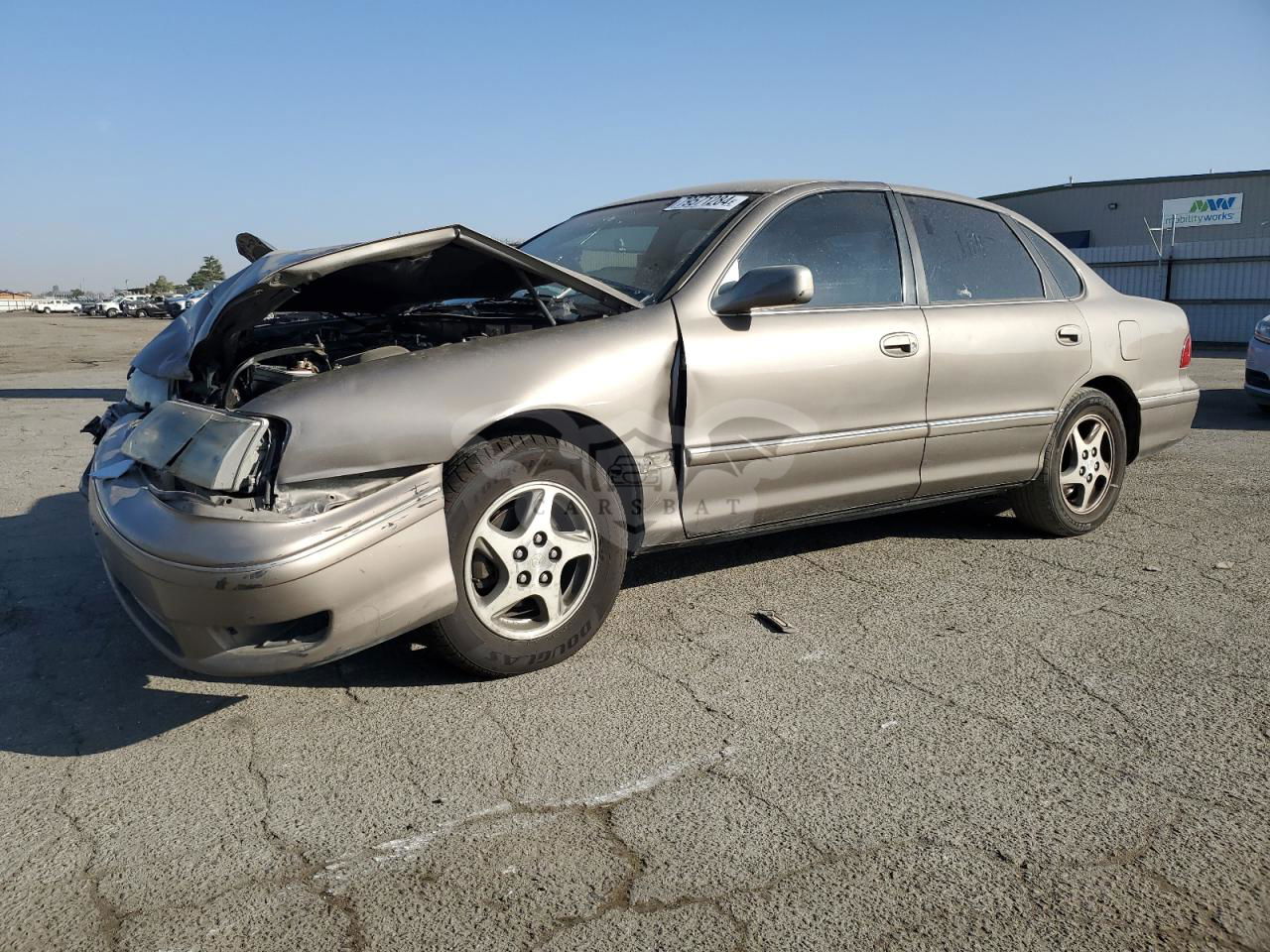 Toyota Avalon XL 3.0L  6 1998