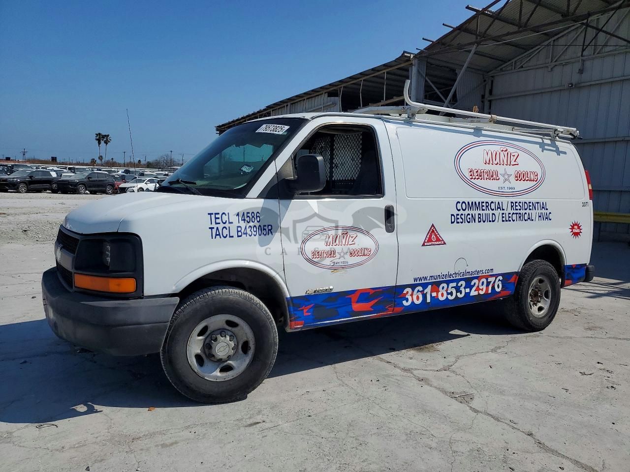 Chevrolet Express 6.0L 8 2003