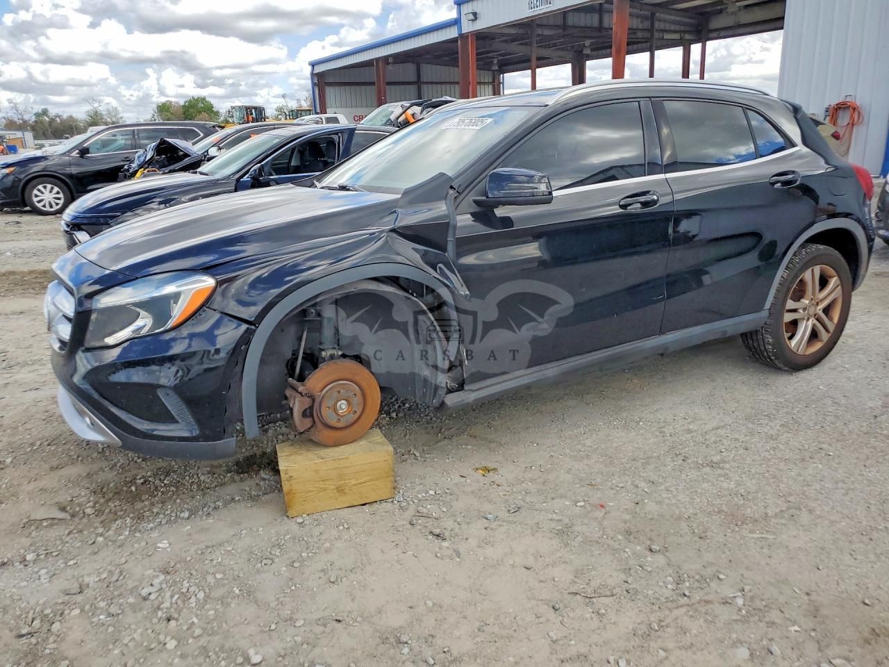 Mercedes-Benz GLA 2.0L 4 2015