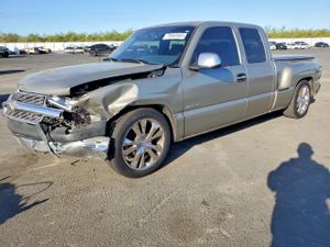 Chevrolet Silverado 1500 4.8L 8 2002