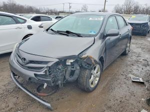 Toyota Corolla 1.8L 4 2011