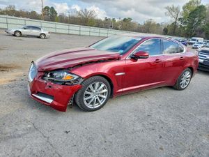Jaguar XF 2.0L 4 2013
