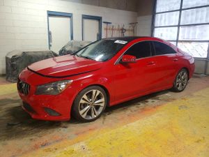 Mercedes-Benz CLA 2.0L 4 2015