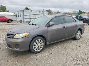 Toyota Corolla 1.8L 4 2013