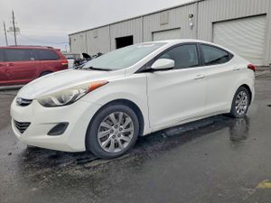 Hyundai Elantra 1.8L 4 2013