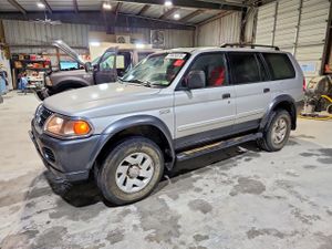 Mitsubishi Montero 3.5L 6 2002
