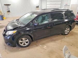 Toyota Sienna 3.5L 6 2013