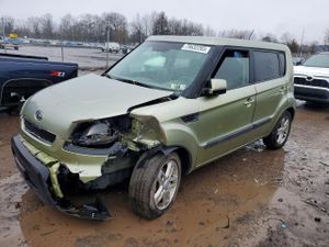 Kia Soul 2.0L 4 2011