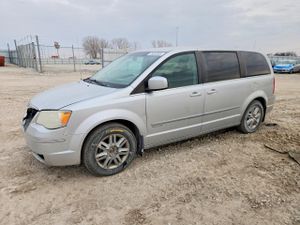 Chrysler Town & Country 4.0L 6 2010