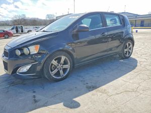 Chevrolet Aveo (Sonic) 1.4L 4 2013