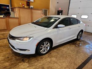 Chrysler 200 2.4L 4 2015