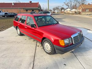 Mercedes-Benz 300 3.0L 6 1987