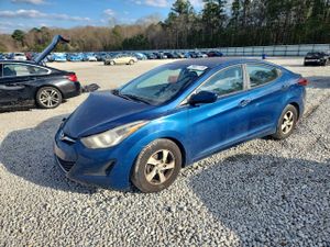 Hyundai Elantra 1.8L 4 2015