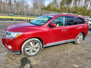 Nissan Pathfinder 3.5L 6 2015