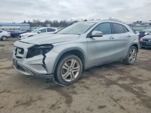 Mercedes-Benz GLA 2.0L 4 2015