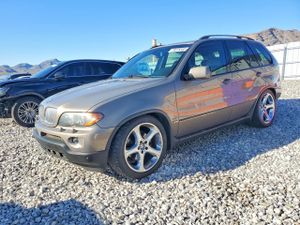 BMW X5 4.4L 8 2005